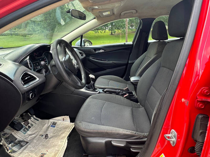 2017 Chevrolet Cruze LS Manual