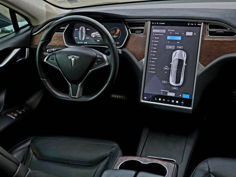 2016 Tesla Model S