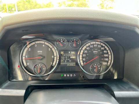 2012 RAM 1500 SLT