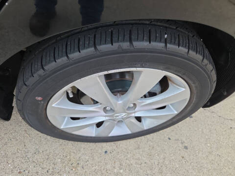 2014 Hyundai Accent SE