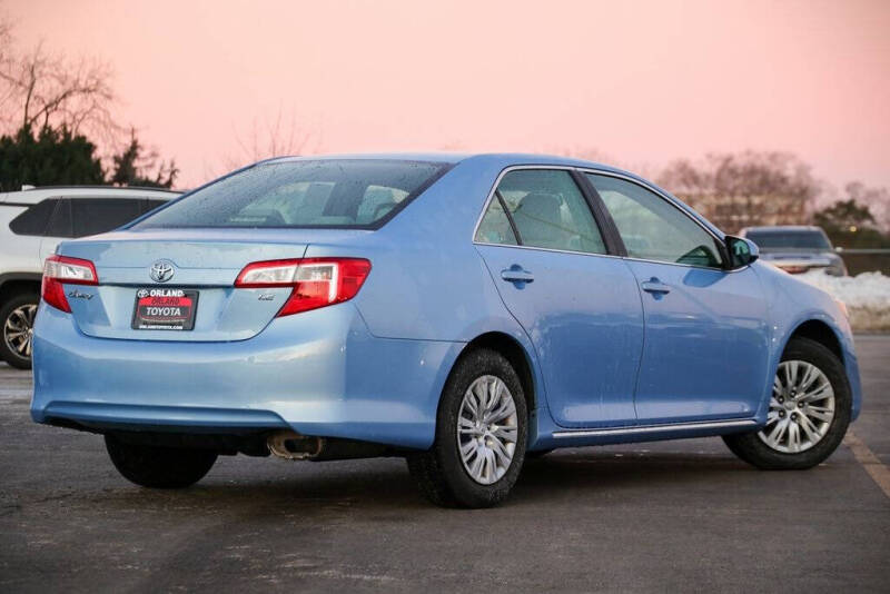 2012 Toyota Camry LE