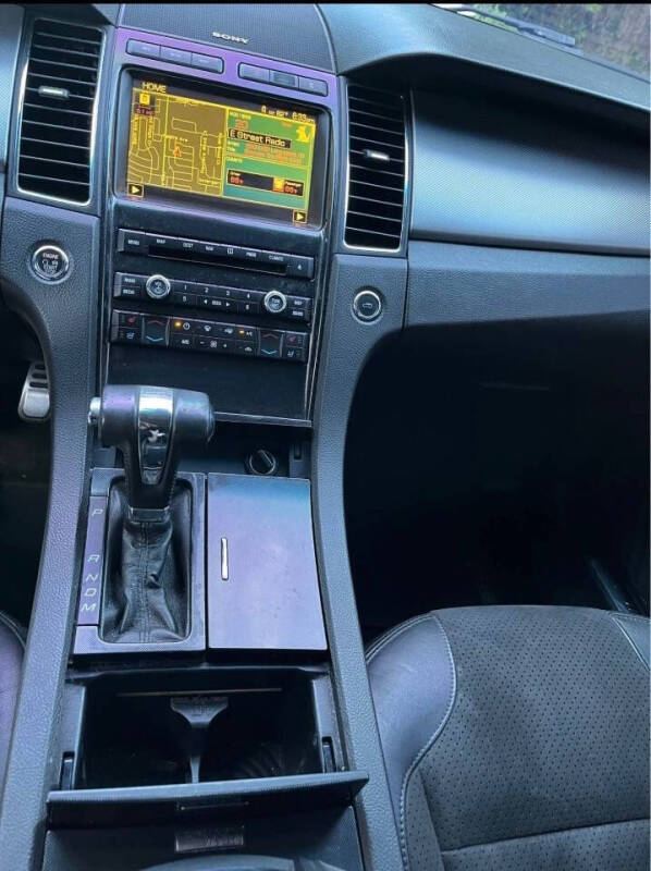 2010 Ford Taurus SHO