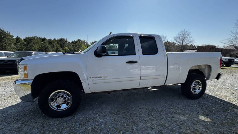 2009 Chevrolet Silverado 2500HD 1LT's photo
