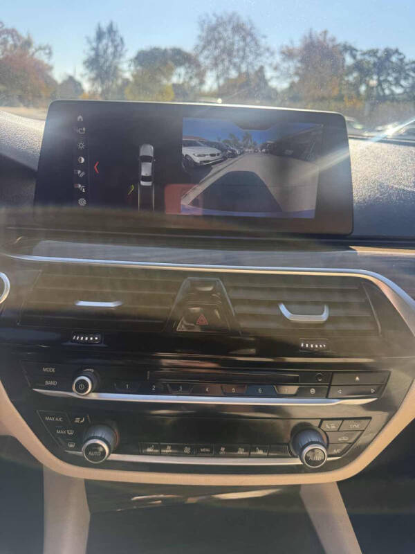 2018 BMW 5 Series 530e iPerformance