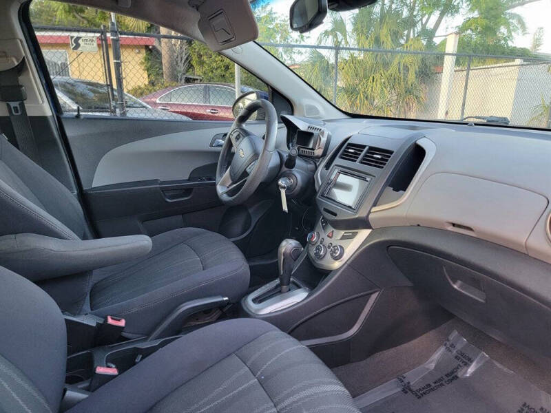 2013 Chevrolet Sonic LT Auto