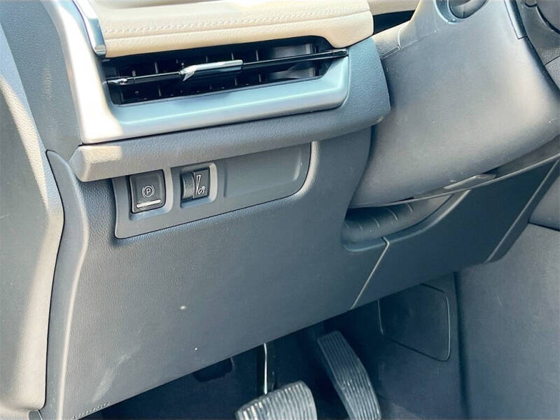 2024 Cadillac XT4 Luxury