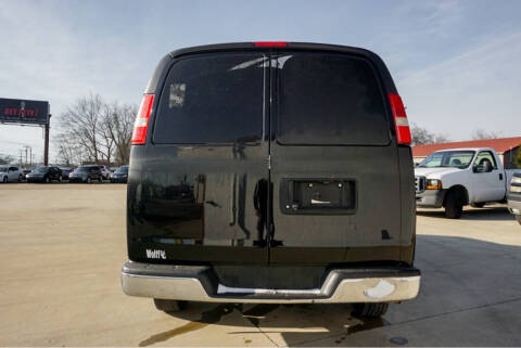 2016 Chevrolet Express 2500