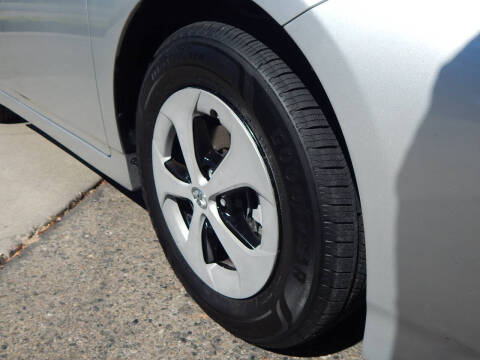 2014 Toyota Prius Three