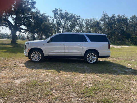 2025 Cadillac Escalade ESV Luxury
