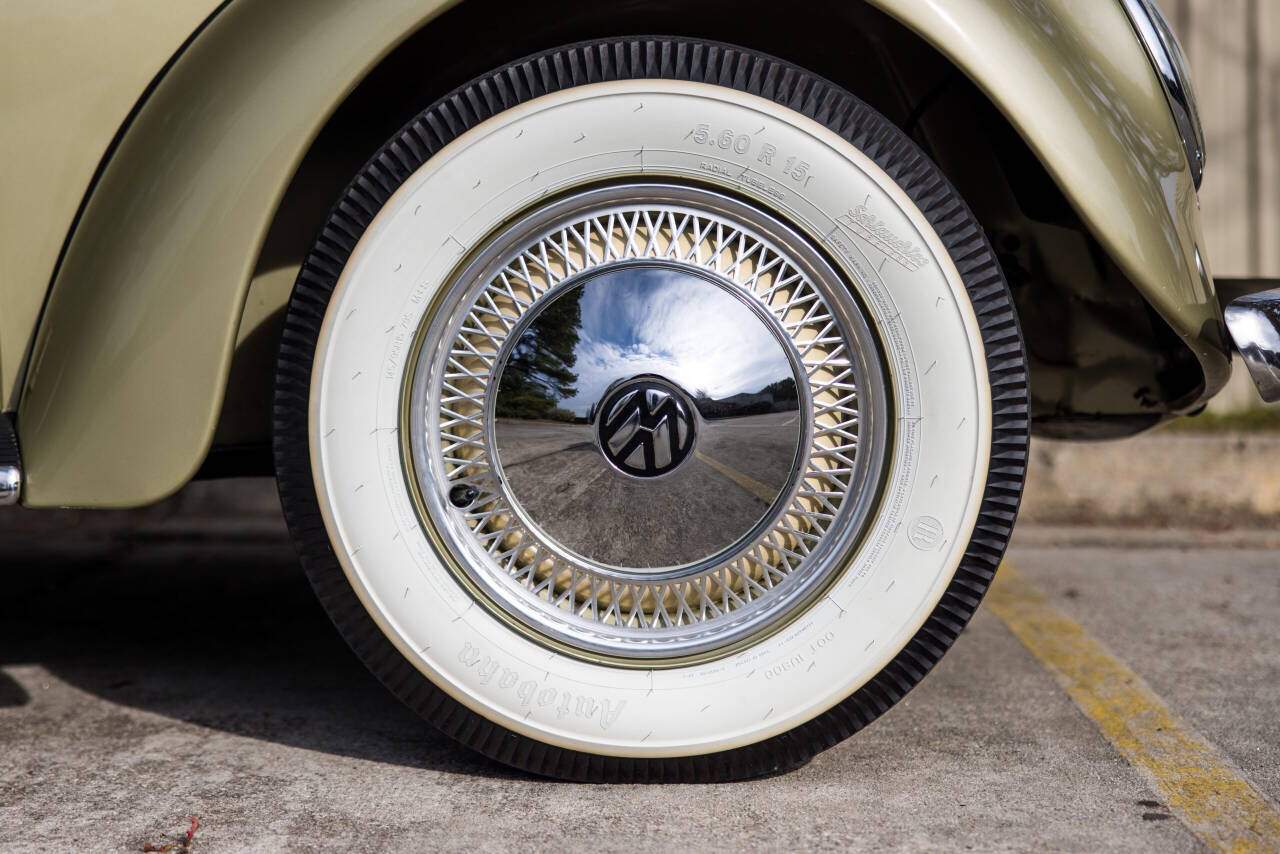 1955 Volkswagen Beetle 17