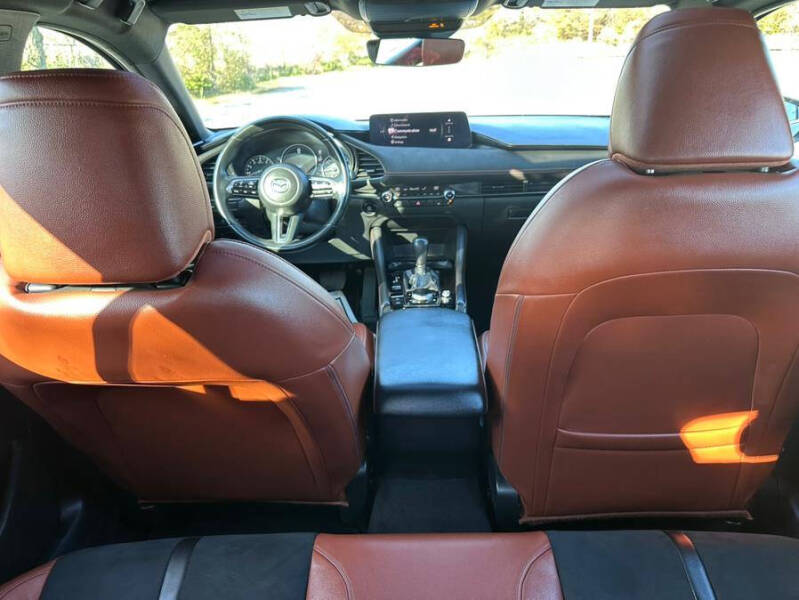 2024 Mazda Mazda3 Hatchback 2.5 Carbon Turbo