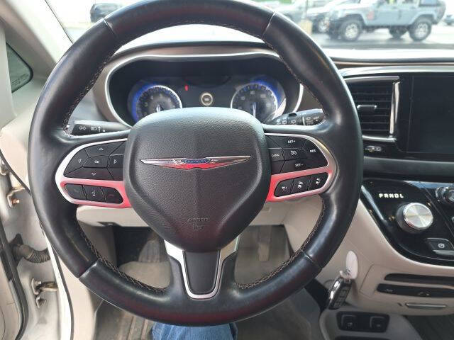 2018 Chrysler Pacifica Touring L Plus