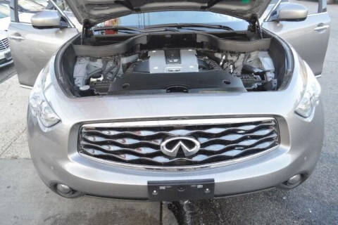 2010 Infiniti FX35