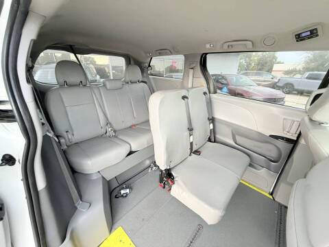 2020 Toyota Sienna L 7-Passenger