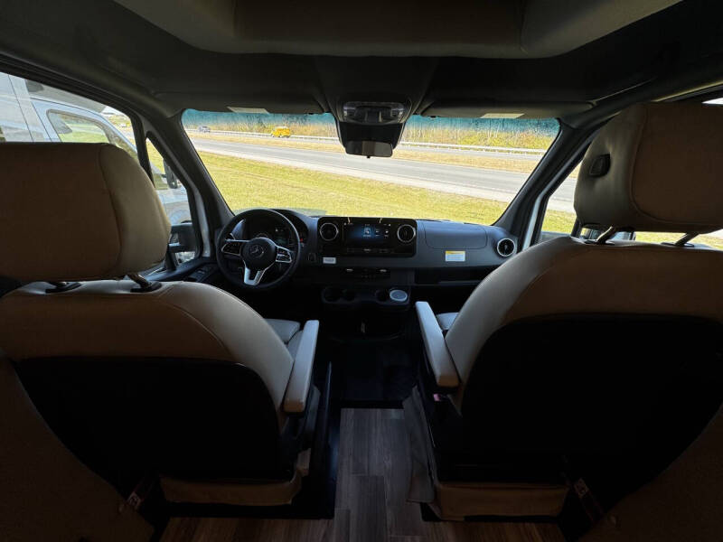 2026 Tiffin Wayfarer