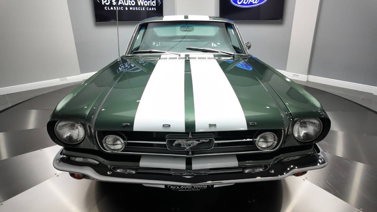 1965 Ford Mustang 10