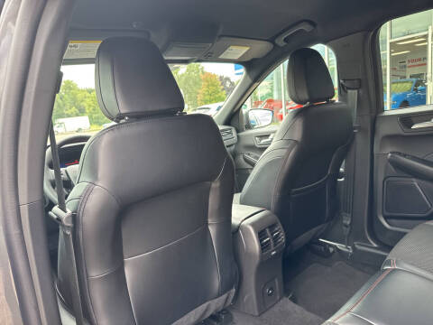 2025 Ford Escape ST-Line Select