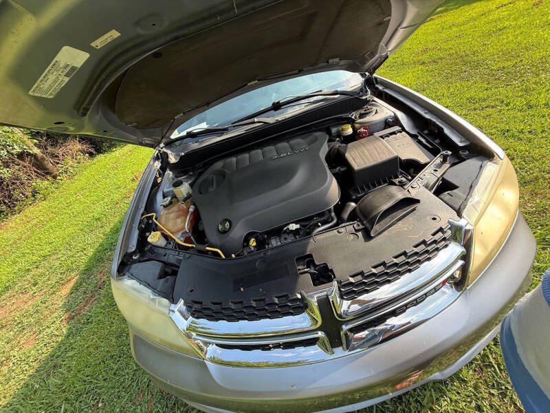 2013 Dodge Avenger SE