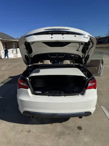 2011 Chrysler 200 Limited