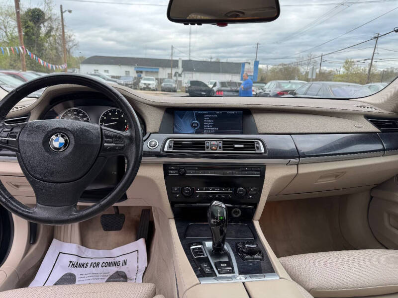 2010 BMW 7 Series 750Li xDrive