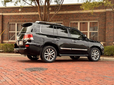 2013 Lexus LX 570
