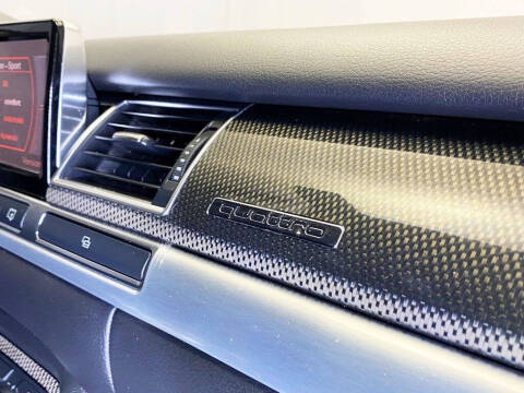 2008 Audi S8 quattro