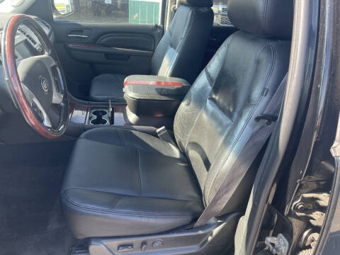2011 Cadillac Escalade EXT Premium