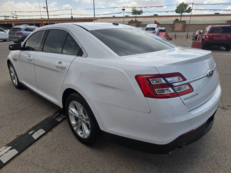 2014 Ford Taurus SEL