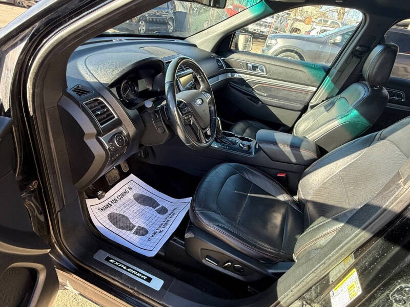 2018 Ford Explorer Sport