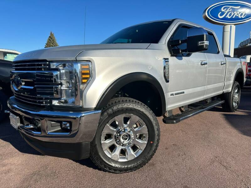 Used 2018 Ford F-350 Super Duty Lariat with VIN 1FT8W3BTZJEC08035 for sale in Windom, Minnesota