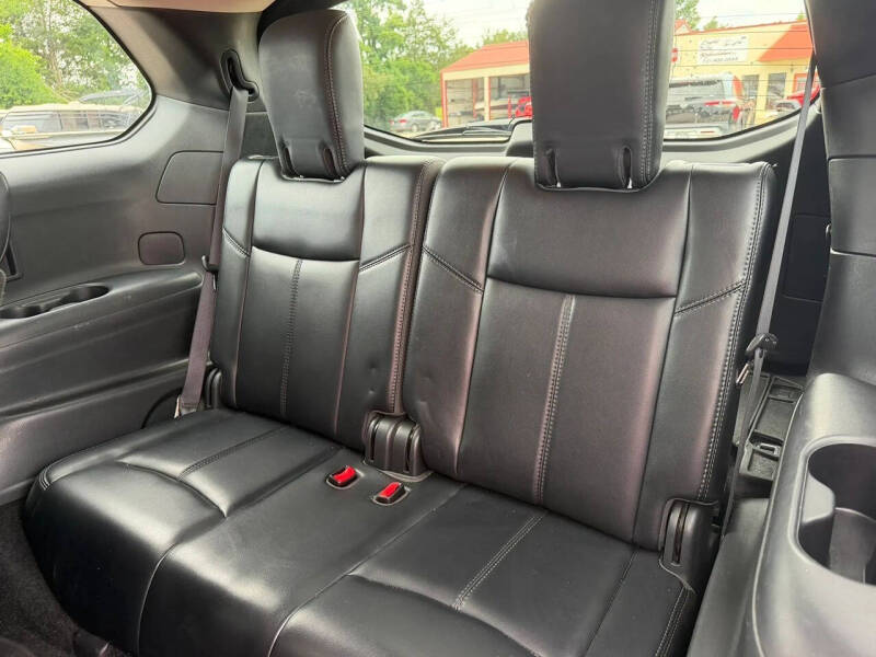 2018 Nissan Pathfinder SL
