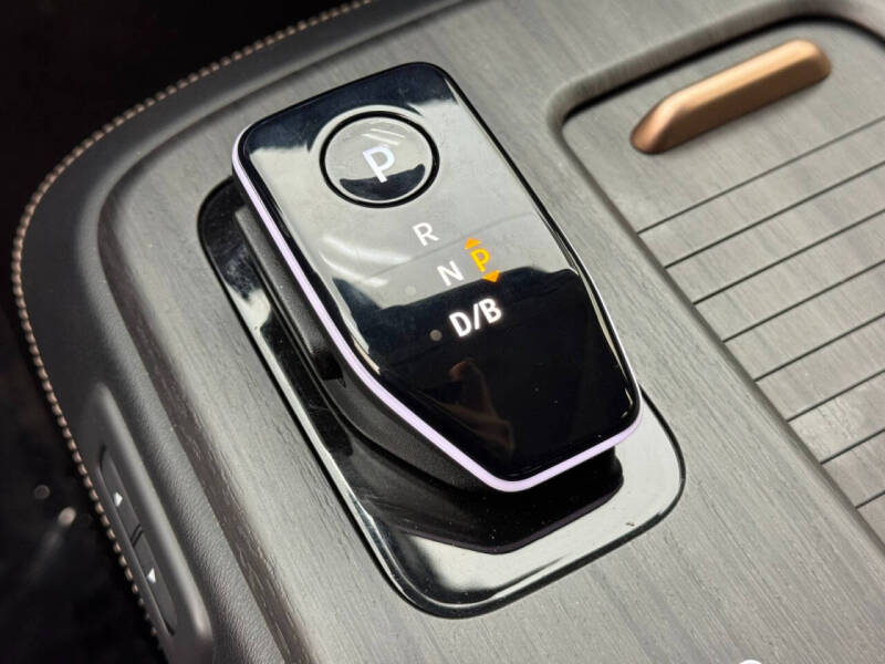 2023 Nissan Ariya Premiere