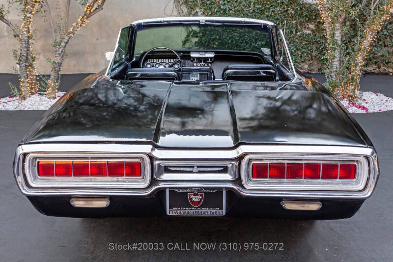 1965 Ford Thunderbird