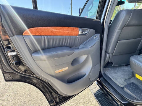 2004 Lexus GX 470
