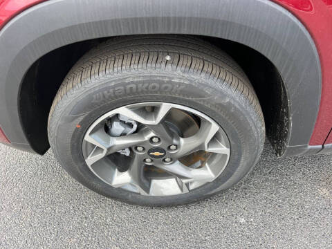 2024 Chevrolet Trax LT