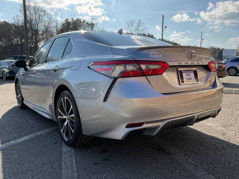 2019 Toyota Camry SE