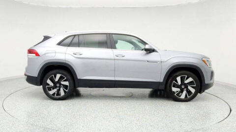 2024 Volkswagen Atlas Cross Sport SE 4Motion