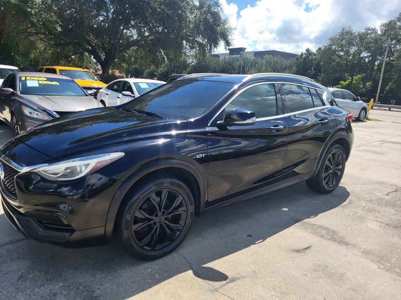 2017 INFINITI QX30 for sale at FAMILY AUTO BROKERS in Longwood, FL