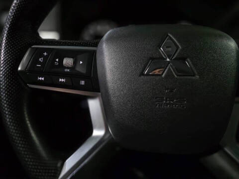 2022 Mitsubishi Outlander SEL