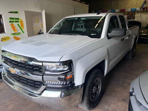 2018 Chevrolet Silverado 1500 for sale at Dream Cars 4 U in Hollywood FL