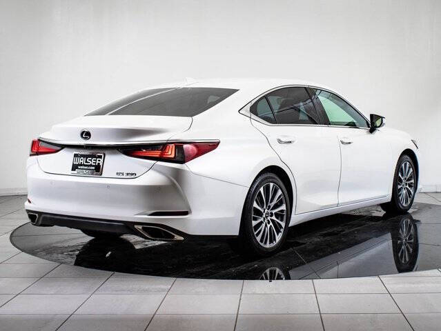 2019 Lexus ES 350