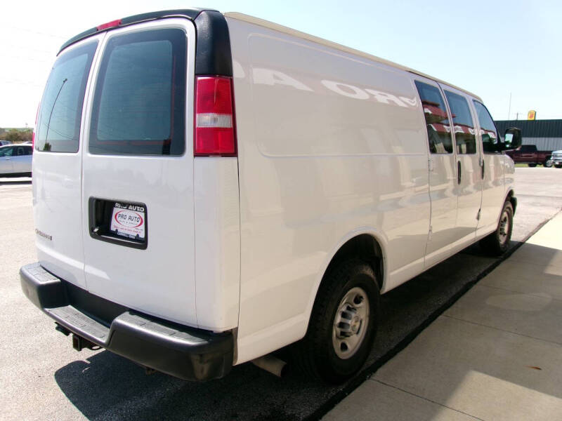 2020 Chevrolet Express 2500