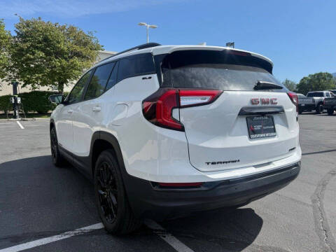 2023 GMC Terrain SLE
