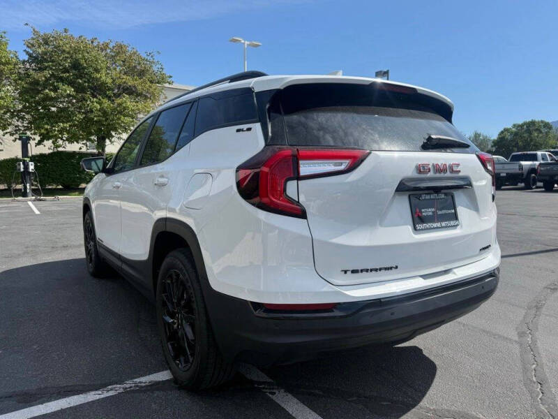 2023 GMC Terrain SLE