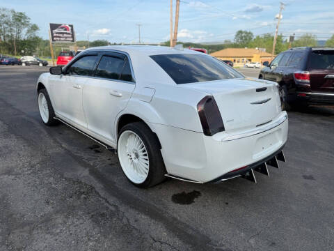 2015 Chrysler 300 Limited