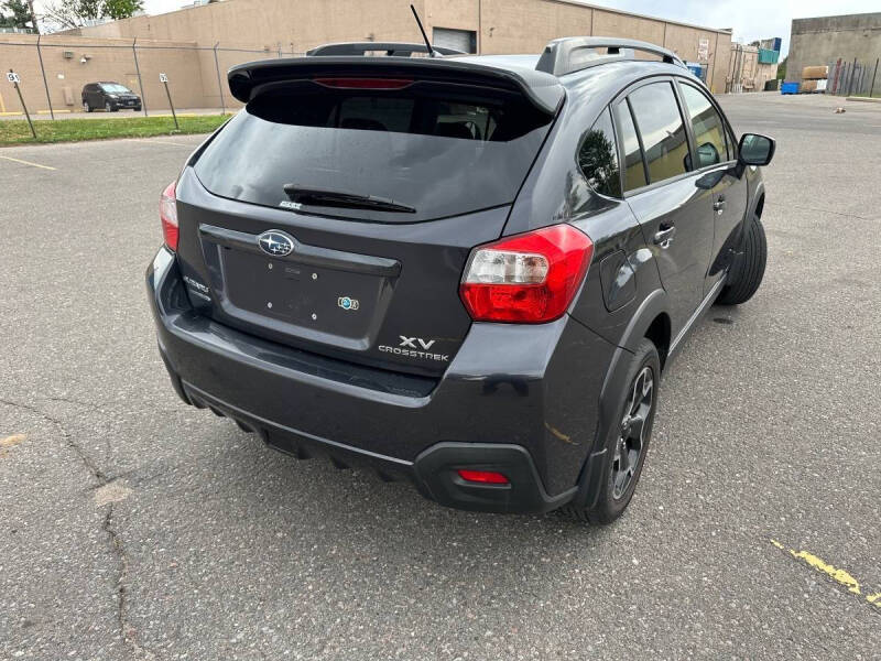 Image 2 of 2013 Subaru XV Crosstrek 2.0i Limited