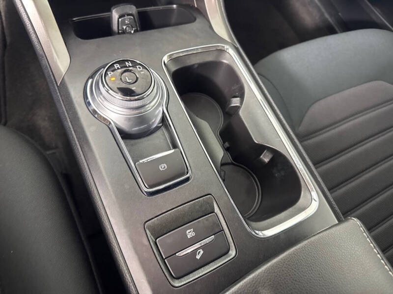 2020 Ford Fusion Hybrid SE