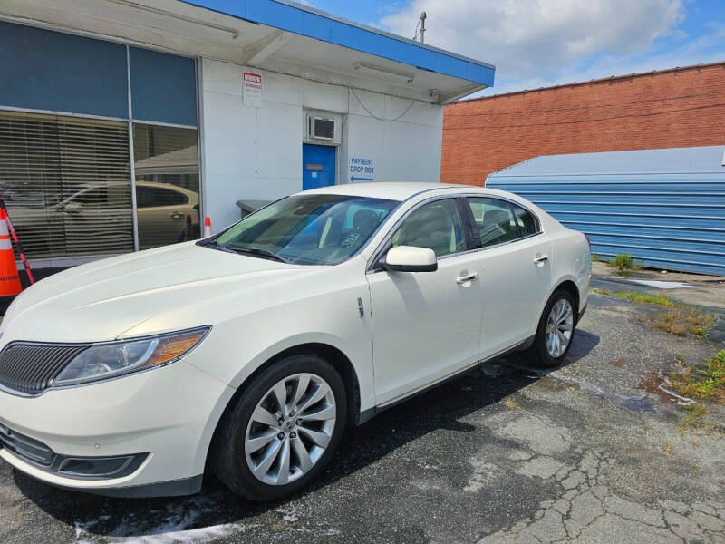 2013 Lincoln MKS