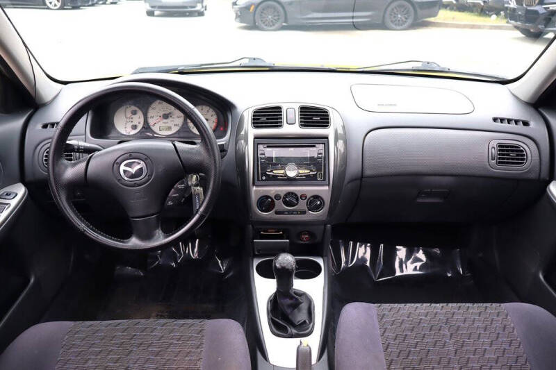 2003 Mazda Protege5
