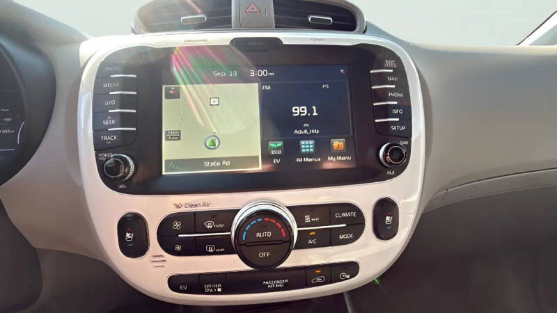 2016 Kia Soul EV +